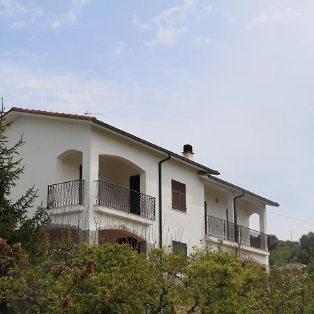 House In Caramagna Apartman Imperia Szoba fotó
