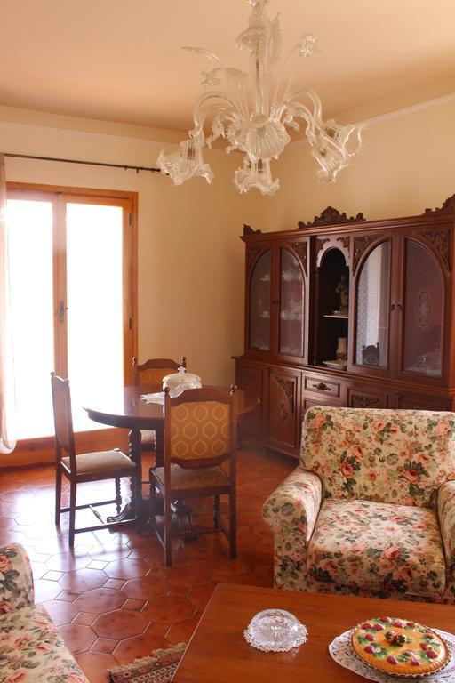 House In Caramagna Apartman Imperia Szoba fotó